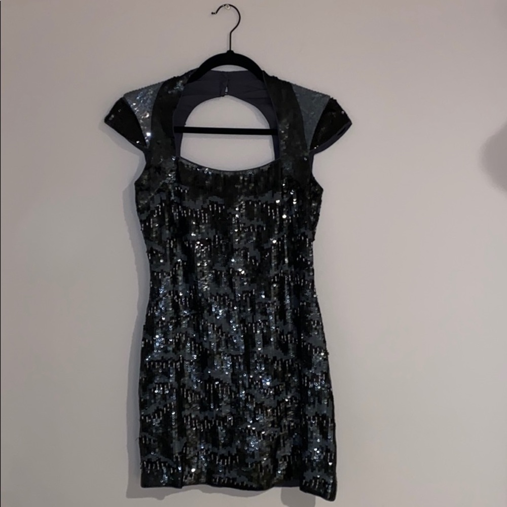 Size 2 FRENCH CONNECTION dress